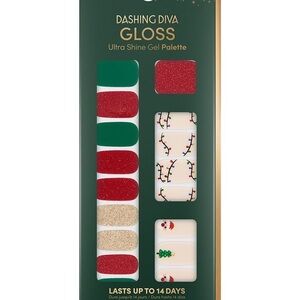 3/$30 - 🆕 Dashing Diva Nail Wraps - Santa Baby